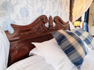 Lomond 5 with Private Hot Tub - Fife - Loch Leven - Lomond Hills - Pet Friendly - Kelty - 8