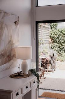 Stay steps from Salamanca in historical cottage - 4