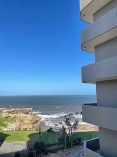Whale Rock Holiday Apartment - Margate - 5