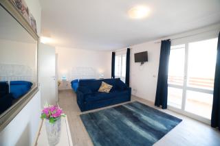 Arenella Beach - 9