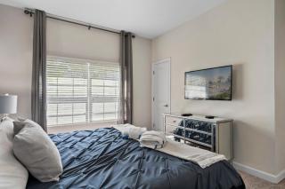 Charming Home with Themed Bedrooms & Private Pool - Davenport - 7