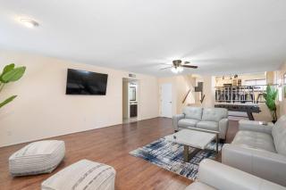 Extravagant 5Bedroom-Phoenix Home w Pool-KingBeds - Phoenix - 6