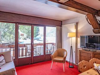 Apartment Chesa Murtel by Interhome - 5