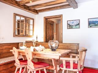 Apartment Chesa Murtel by Interhome - 3