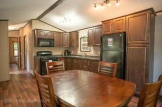 2 Bedroom Cottage Poplar Crescent 738 - Port Sydney - 2