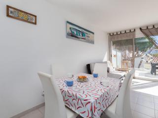 Apartment Grifeu-2 by Interhome - 1