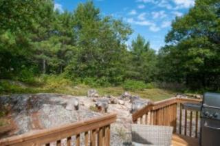2 Bedroom Cottage Maple Ridge 9 - Gravenhurst - 3