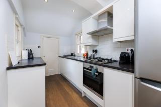 Spacious 2-Bed Flat / 10 mins from the Centre - Londra - 3
