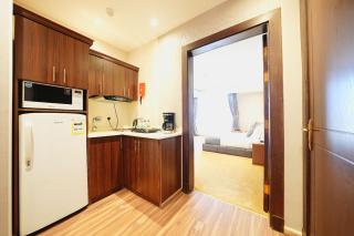 Celine Home Serviced Apartment Al Sahafa - Riyadh - 7