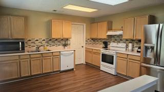 Cozy Four Bedroom Residence In Converse - San Antonio - 5