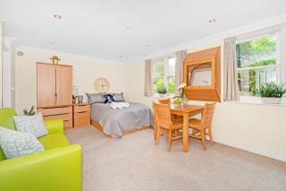 Park Views Apartments - Teddington - 0