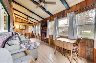 Charming Spirit Lake Home - 6 Mi to Arnolds Park! - Spirit Lake - 9