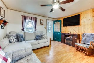 Charming Spirit Lake Home - 6 Mi to Arnolds Park! - Spirit Lake - 7