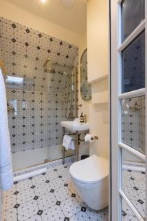 Midnight Suite - Marais - 9