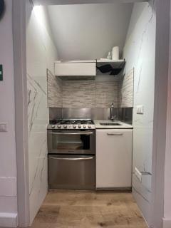 Crispi 30 Stylish Apartment - 4