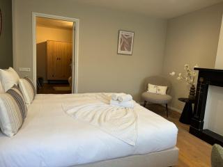 High Street Apartments - 1