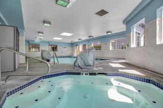 Holiday Inn Express Hotel & Suites Portland - Jantzen Beach by IHG - 3