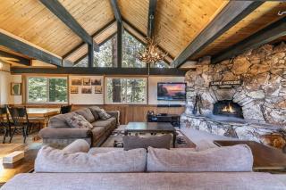 Carnelian Bay 4BD Near Beach & Slopes - Carnelian Bay - 0