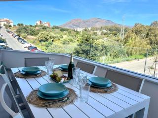 Casa Alegría center of Estepona with shared pool and private parking - Estepona - 0