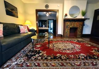 Spacious Frontier Park Apartment - Erie - 8