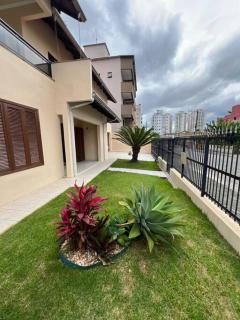 Casa térrea - bem localizada - 7