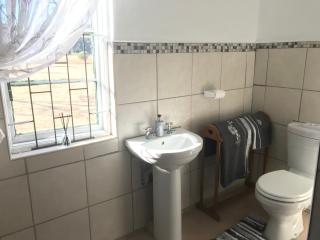 Kromrivier Farm Stays & B&B Near Addo Elephant Park - Paterson - 6