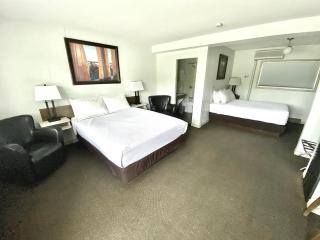 Arbutus Grove Motel - Parksville - 8