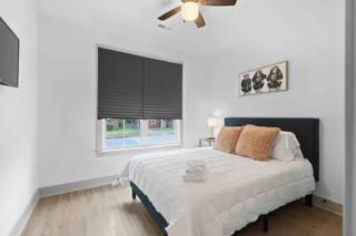 01 Discover Charm Cozy in the Heart of the City - Chattanooga - 1