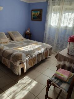 Appartement T2 bas de villa avec jardinet au calme proche mer - La Seyne-sur-Mer - 1