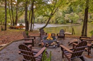 Crescent Moon on the River - Ellijay - 0