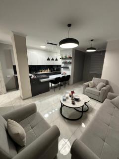 Elegant Escape in City center - Yerevan - 9