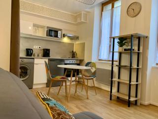 Cosy appartement centre ville parking Netflix - Montluçon - 2