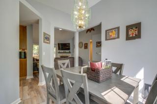 Family-Friendly Silverdale Home with Private Deck! - Silverdale - 1