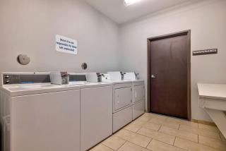 Studio 6 Suites Texas City, TX I 45 South - Texas City - 3