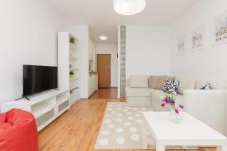 Wola Oasis - Cosy Apartment Near Metro Station - Varsóvia - 6