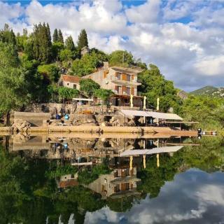 Sunny Terraces - Cetinje - 0