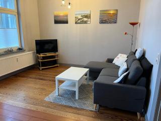 Wohnen am Seglerhafen mit Traveblick im Kontorhaus viele Extras - 3