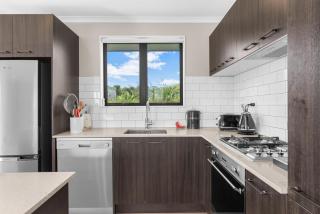 The Olive Hut - Mangawhai Holiday Home - Wellsford - 4
