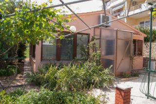 Seaside house with a swimming pool Split - 22890 - Split - 0