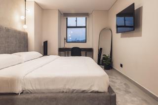 Luxury 3BR apt in Laureles - Medellín - 0