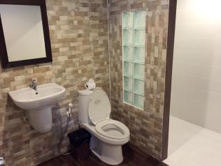 V-View Beach Resort - 8