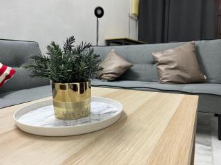 Near 7ELEVE KFC 10pax 3BR Hutan Melintang by willz - 2