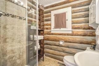 Wine Gazebo Pikes Peak Mountain Log Cabin - 2