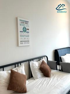 Beacon Executive Suites - By IZ - George Town - 3