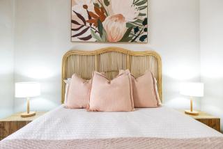 Poolside on Martyn - Relax by the Resort Pool - Cairns - 3