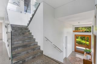 Ohana - The Ultimate Family Pool Escape - 3