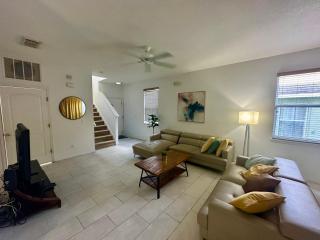 Panoramic 4BR Superior Pool Home near Disney Parks - 4