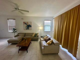 Panoramic 4BR Superior Pool Home near Disney Parks - 2