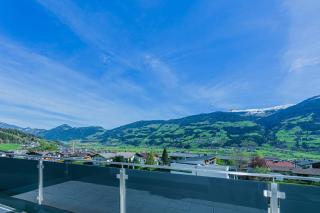 H21 - Modernes Ferienhaus 145qm, 4SZ, Wellnessbereich mit Sauna und Dachterrasse mit Panoramablick, Kühlen und Heizen mit Geothermie - 2