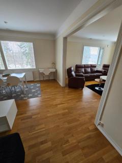 Rauma Room's House 7 200m2 - 4